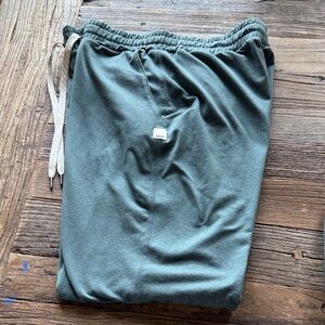 Vuori Green Performance Jogger